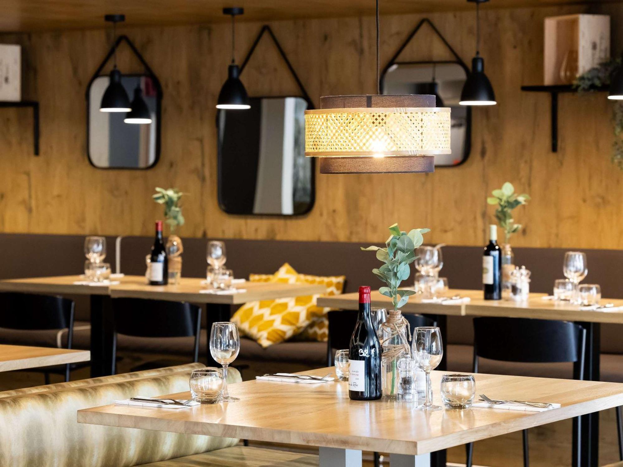 Ibis Bordeaux Centre Meriadeck Bagian luar foto