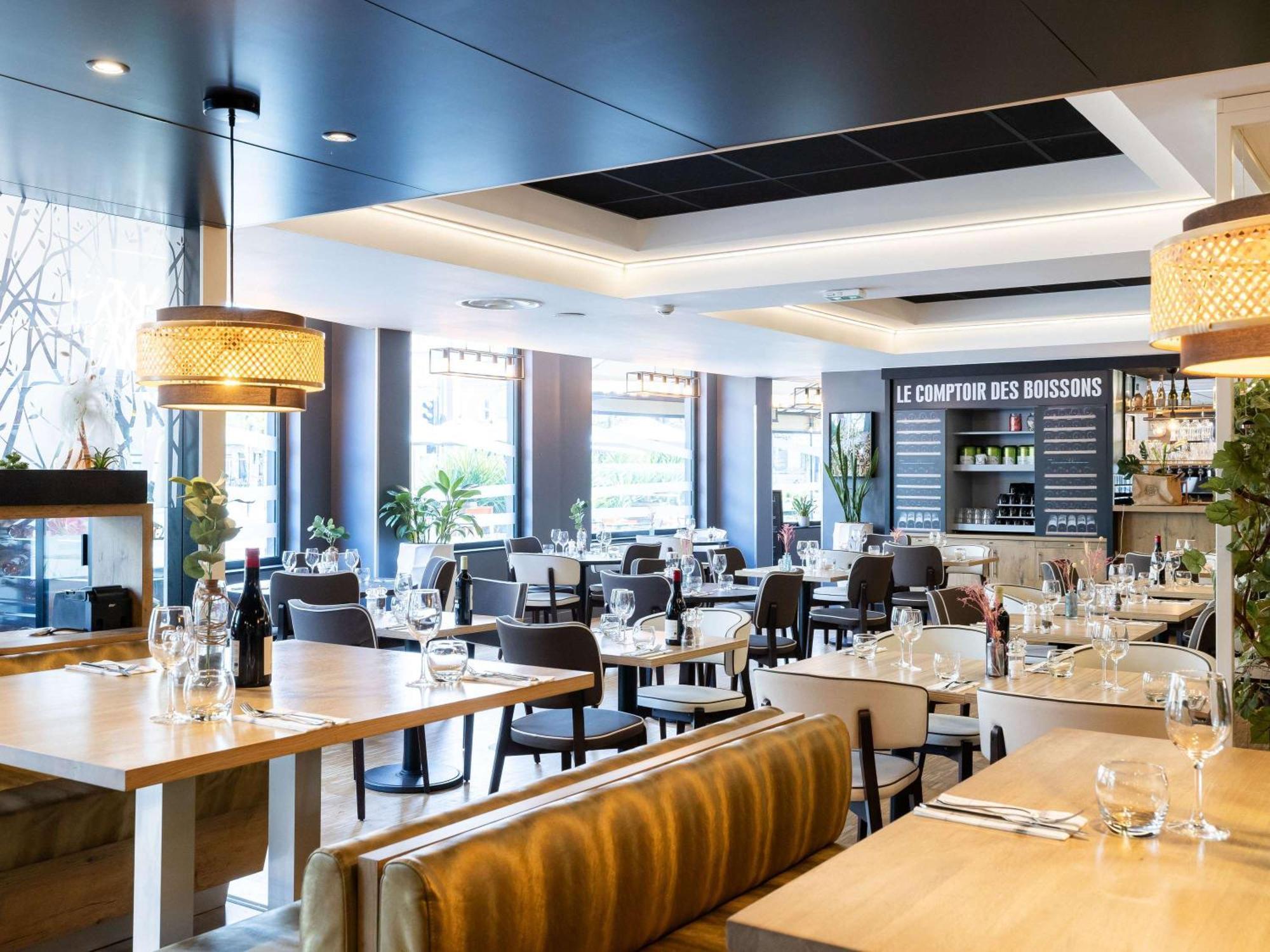 Ibis Bordeaux Centre Meriadeck Bagian luar foto