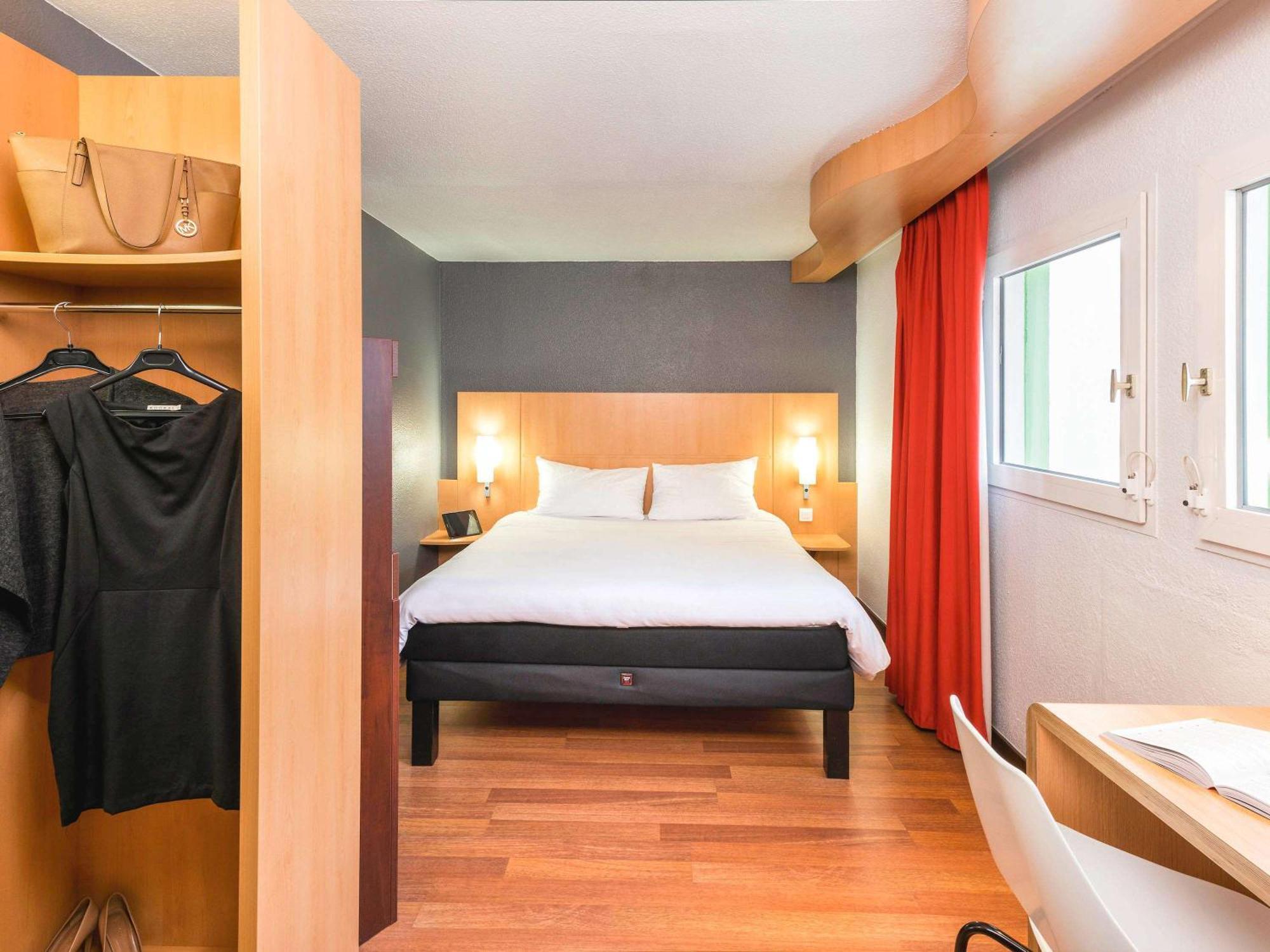 Ibis Bordeaux Centre Meriadeck Bagian luar foto