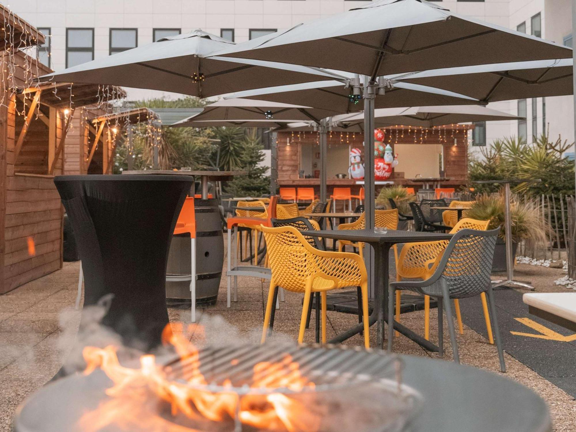 Ibis Bordeaux Centre Meriadeck Bagian luar foto