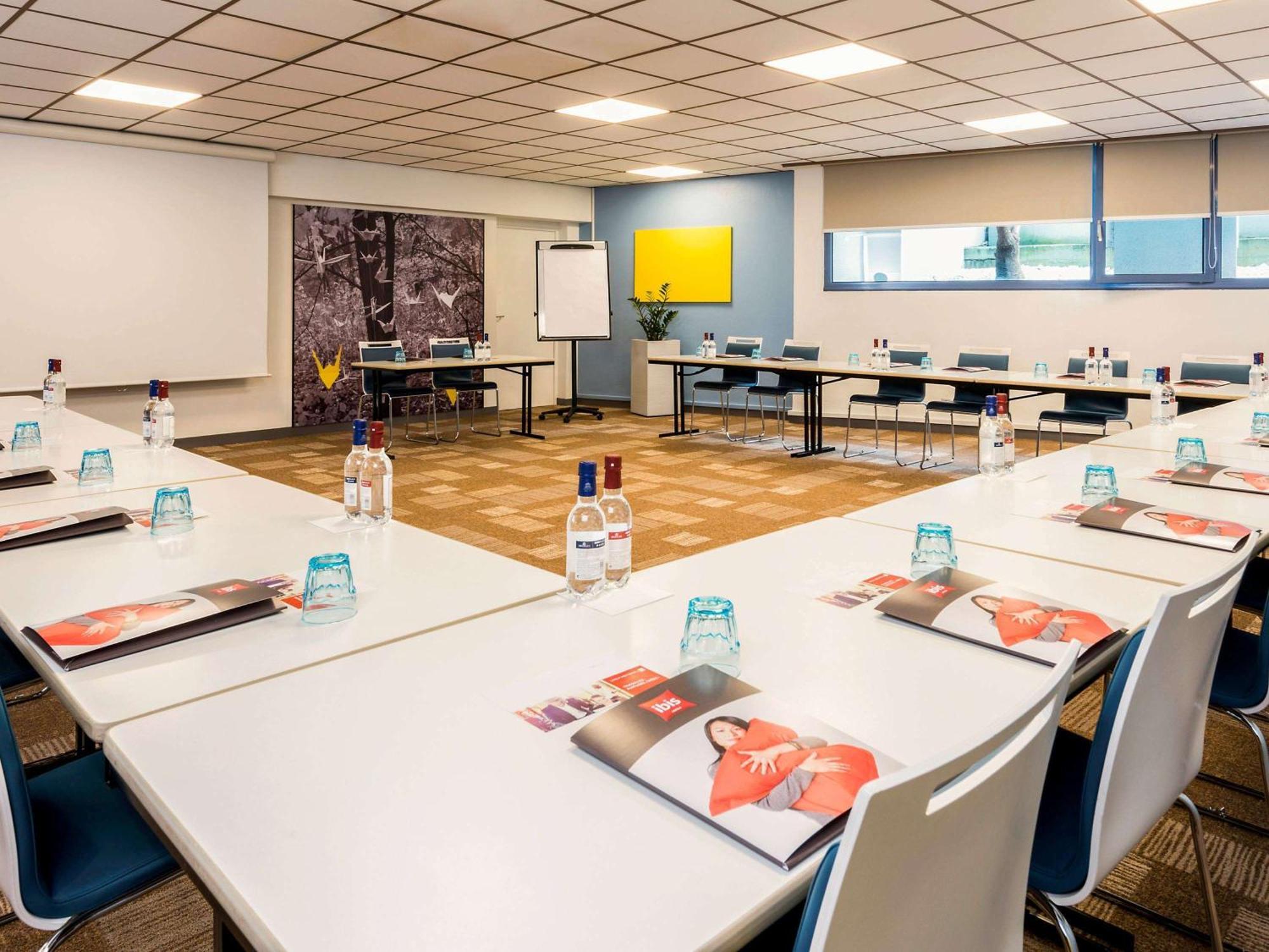 Ibis Bordeaux Centre Meriadeck Bagian luar foto